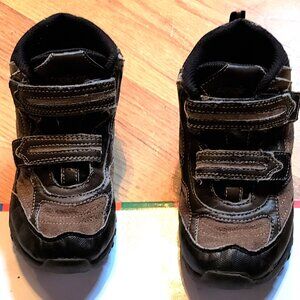 Size 12 M - Stride Rite - Rugged Ritchie - Light & Dark Brown	VGUC